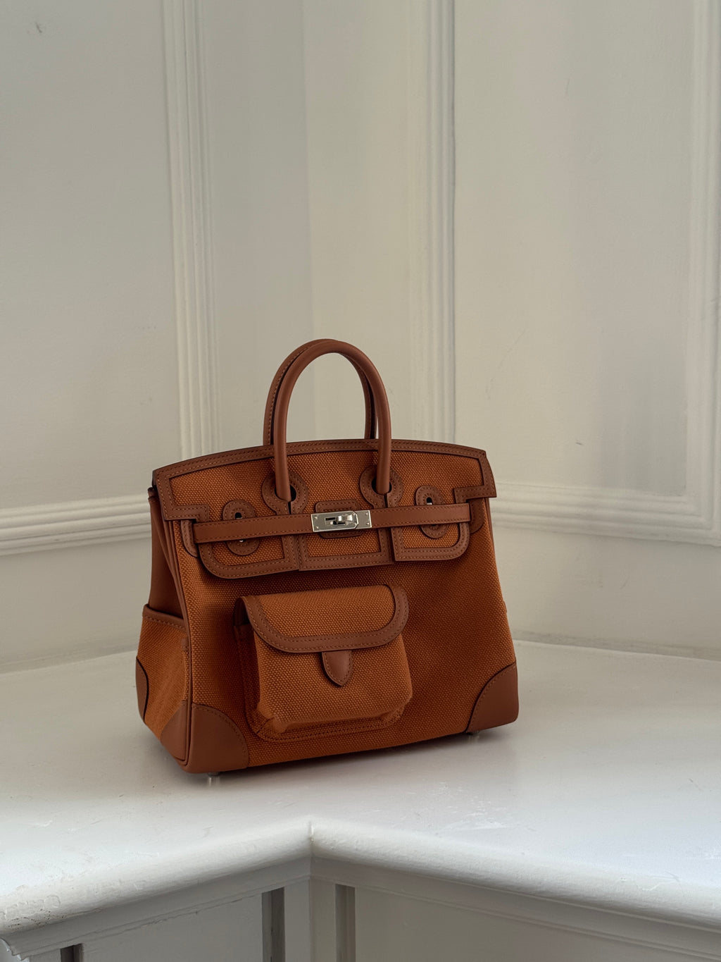 Birkin 25, Cargo