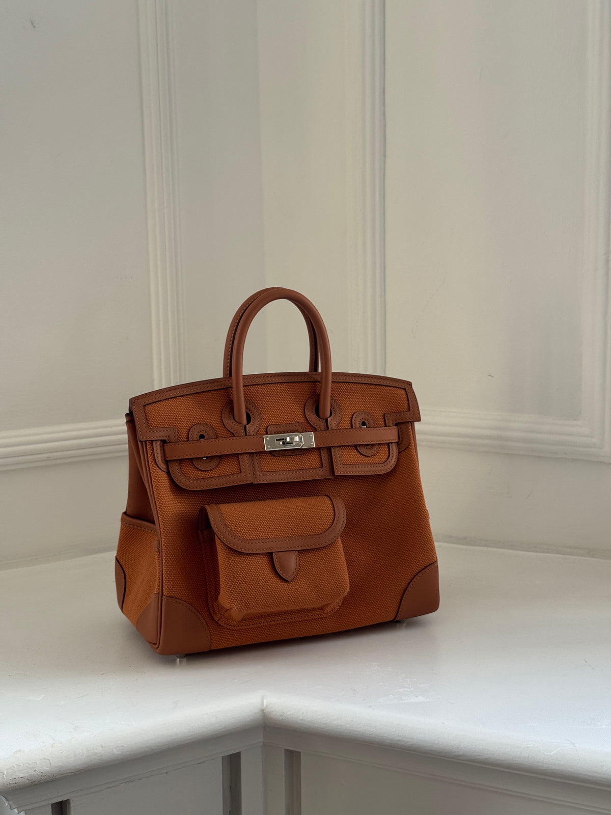 Birkin 25, Cargo